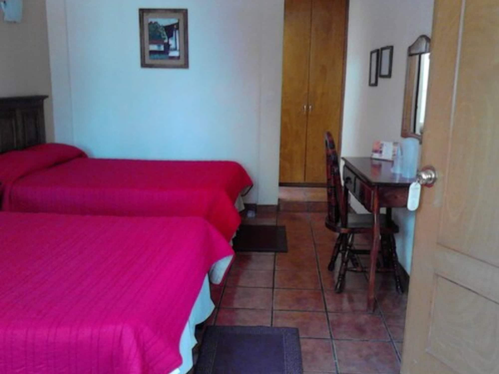 Hotel El Carmen, Morelia Exterior photo