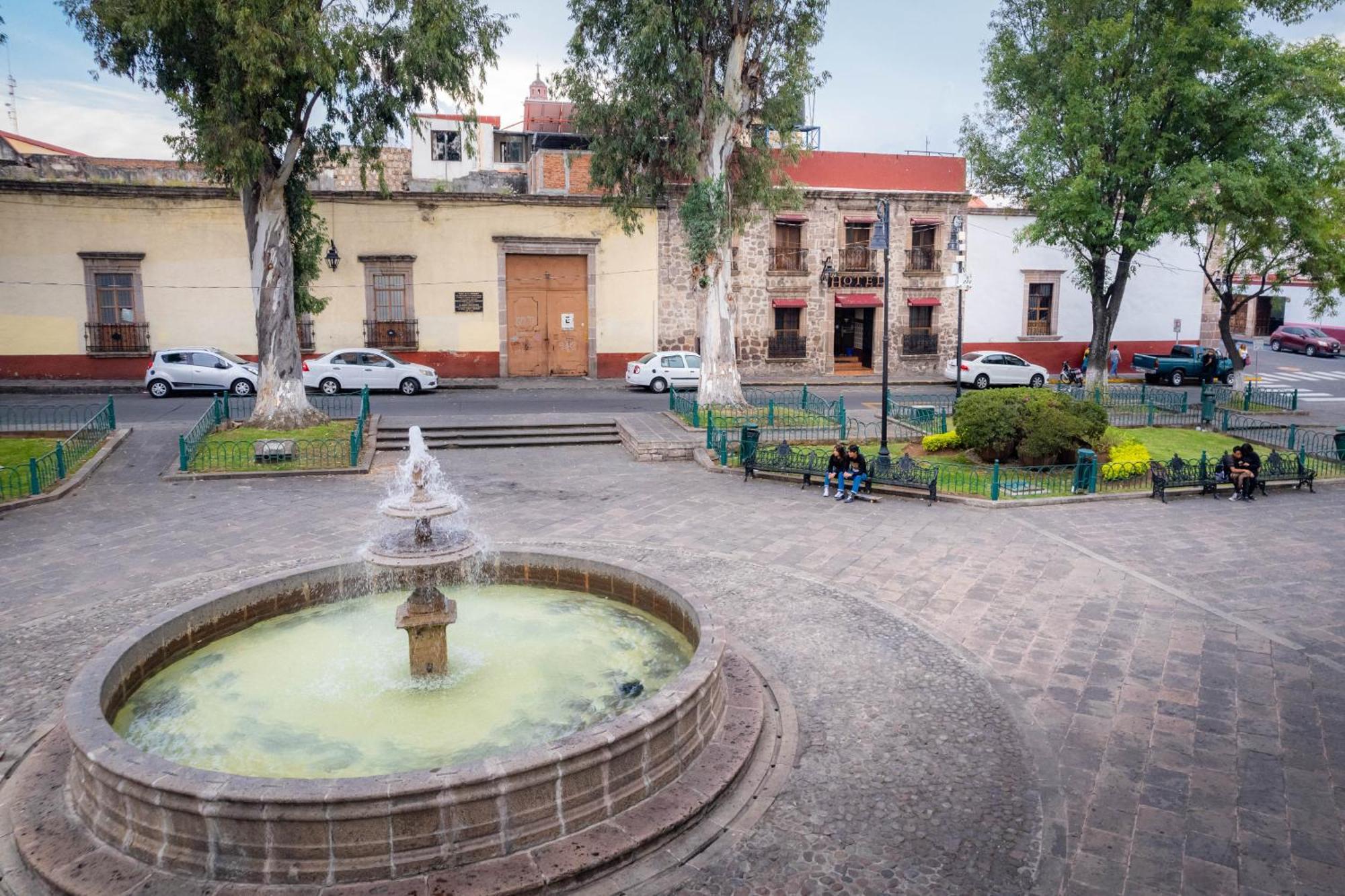 Hotel El Carmen, Morelia Exterior photo
