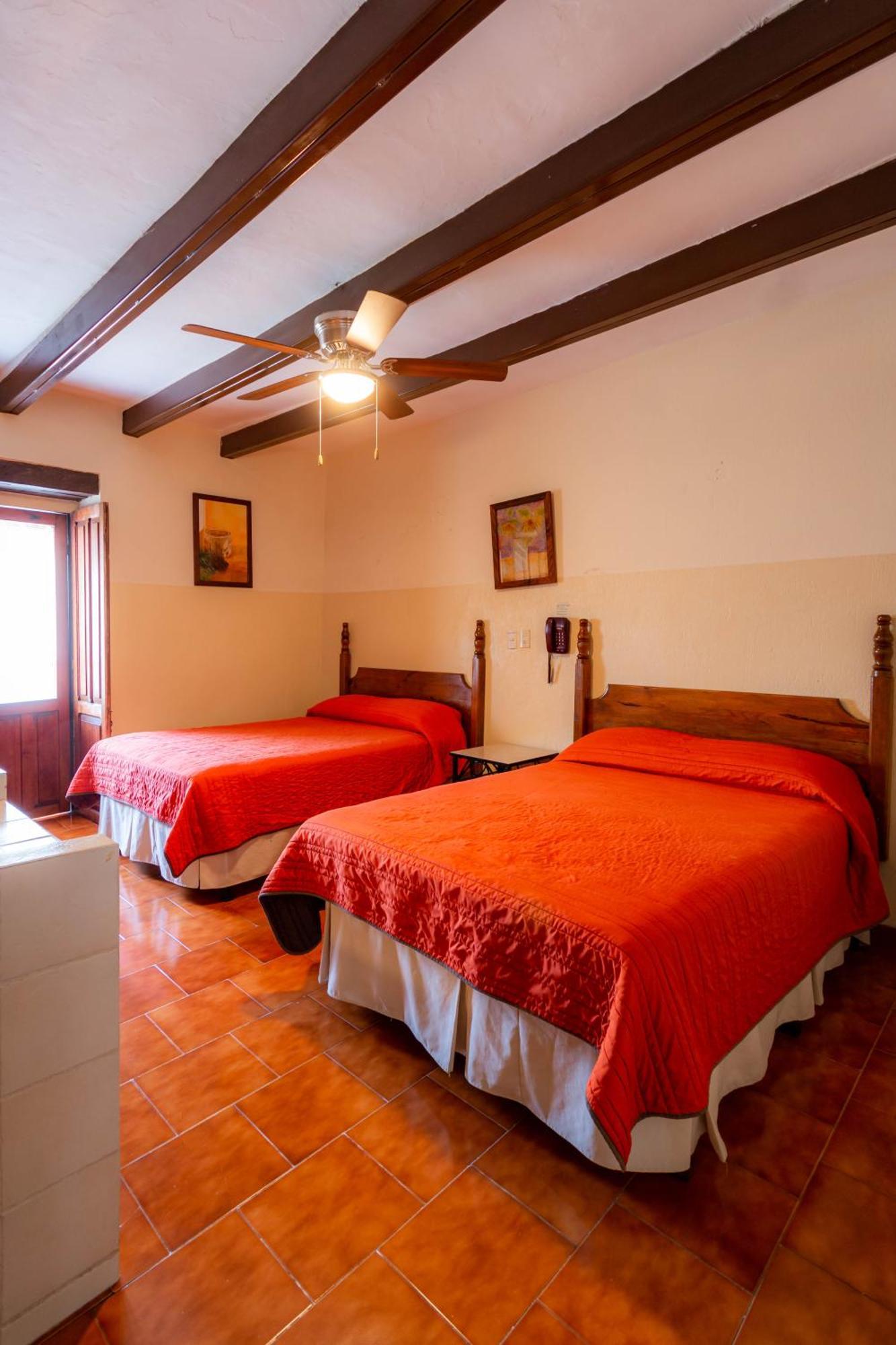 Hotel El Carmen, Morelia Exterior photo